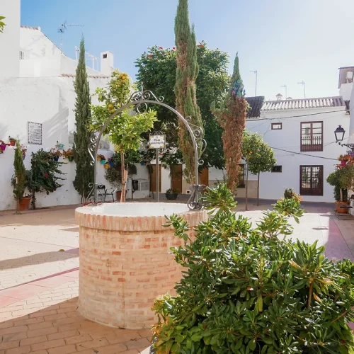 06dc13_126bb3f66fb9489b9eaebd7a94828d12~mv2